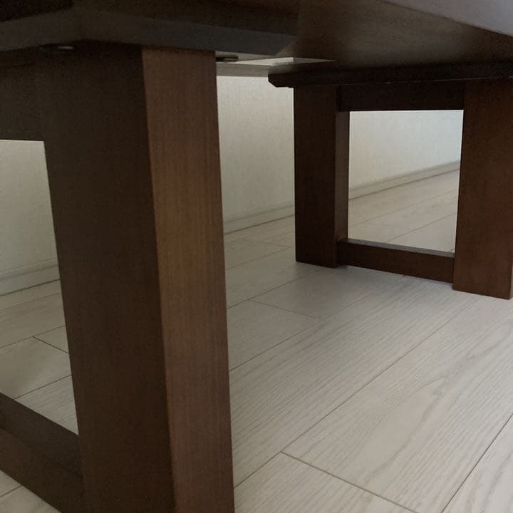 IDC 大塚家具　高級テーブル