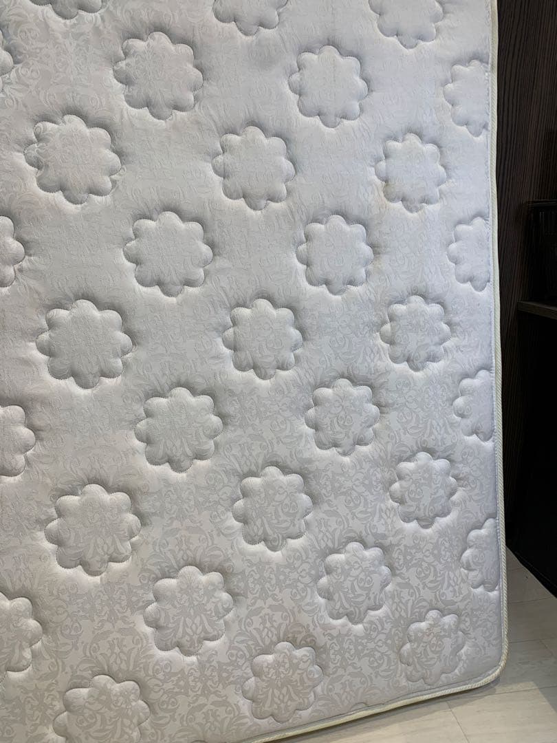 r*r様 シーリー　マットレス