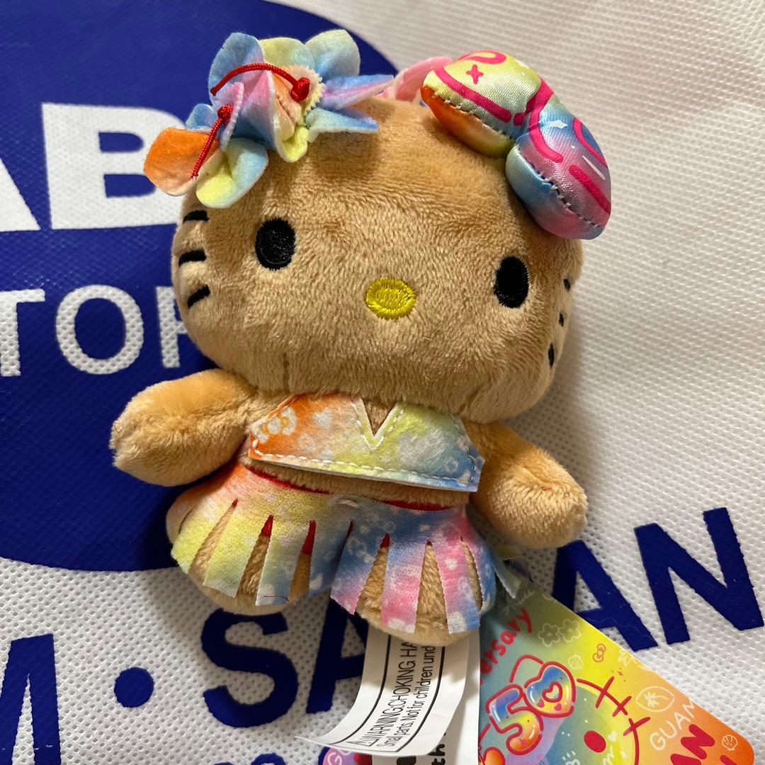 グアム・サイパン限定】 日焼けキティ ハローキティ50周年 - メルカリ