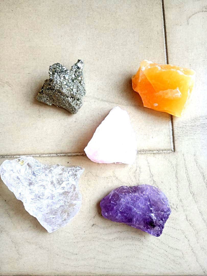 石材店購入 天然石 原石 5点セット（水晶・アメジスト・ローズクォーツ 他）