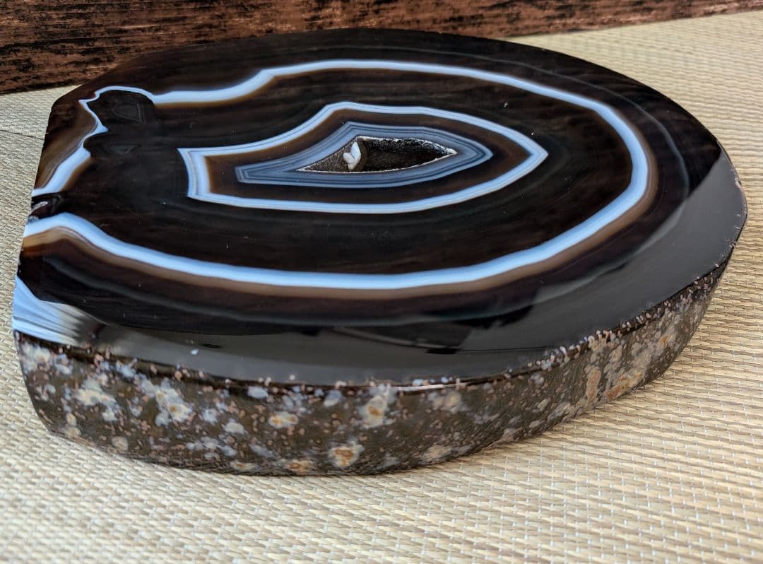 アゲート ジオード 原石　？★6.6kg★台付き　希少かも!　美品