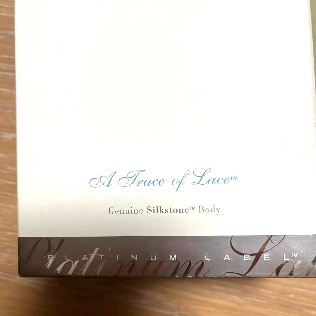 Barbie A Trace of Lace Blonde 500体限定美品