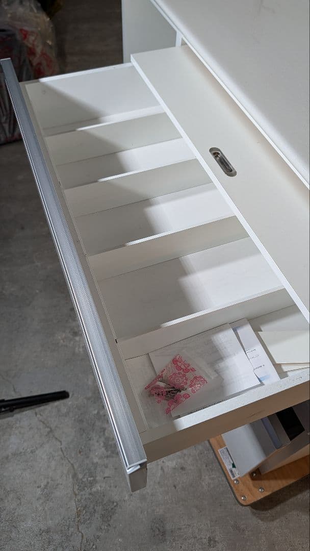 こりら【送料込み】松田家具　キッチンボード