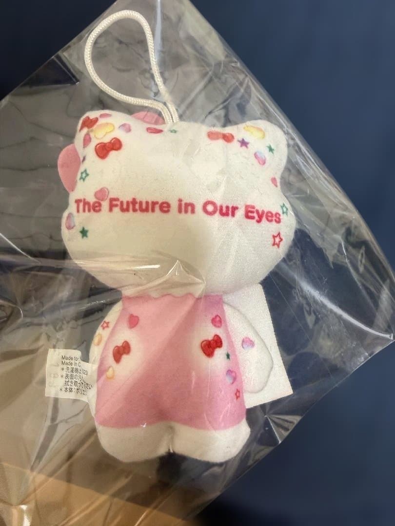 ハローキティ 50周年記念 マクドナルドぬいぐるみ 1個 - メルカリ