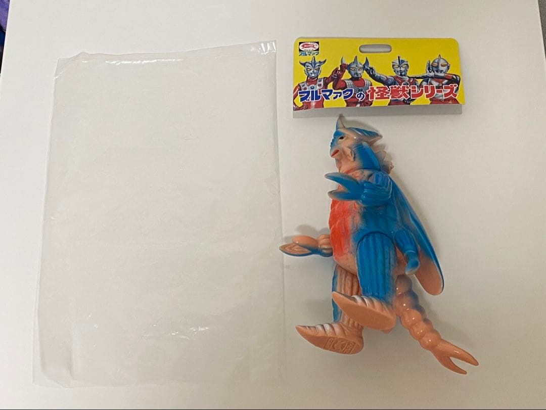 ブルマァク ホタルンガ カタログカラー　ソフビ