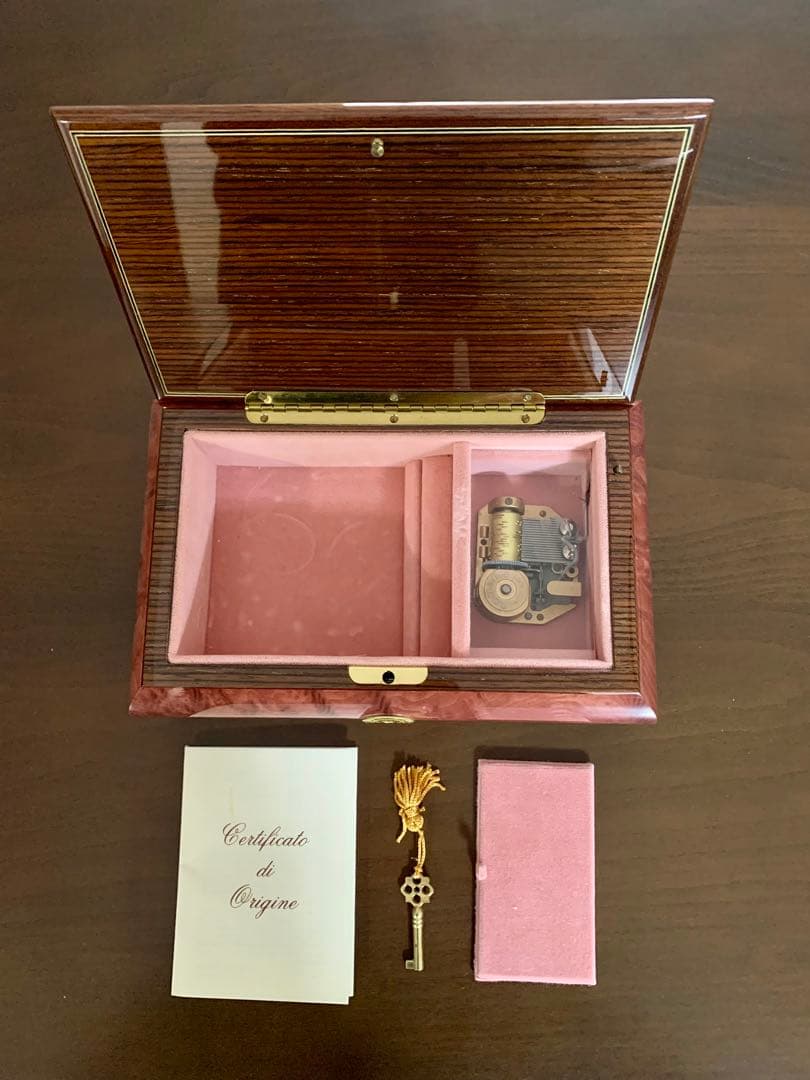 ルージュ社製　花柄オルゴール 木製ボックス