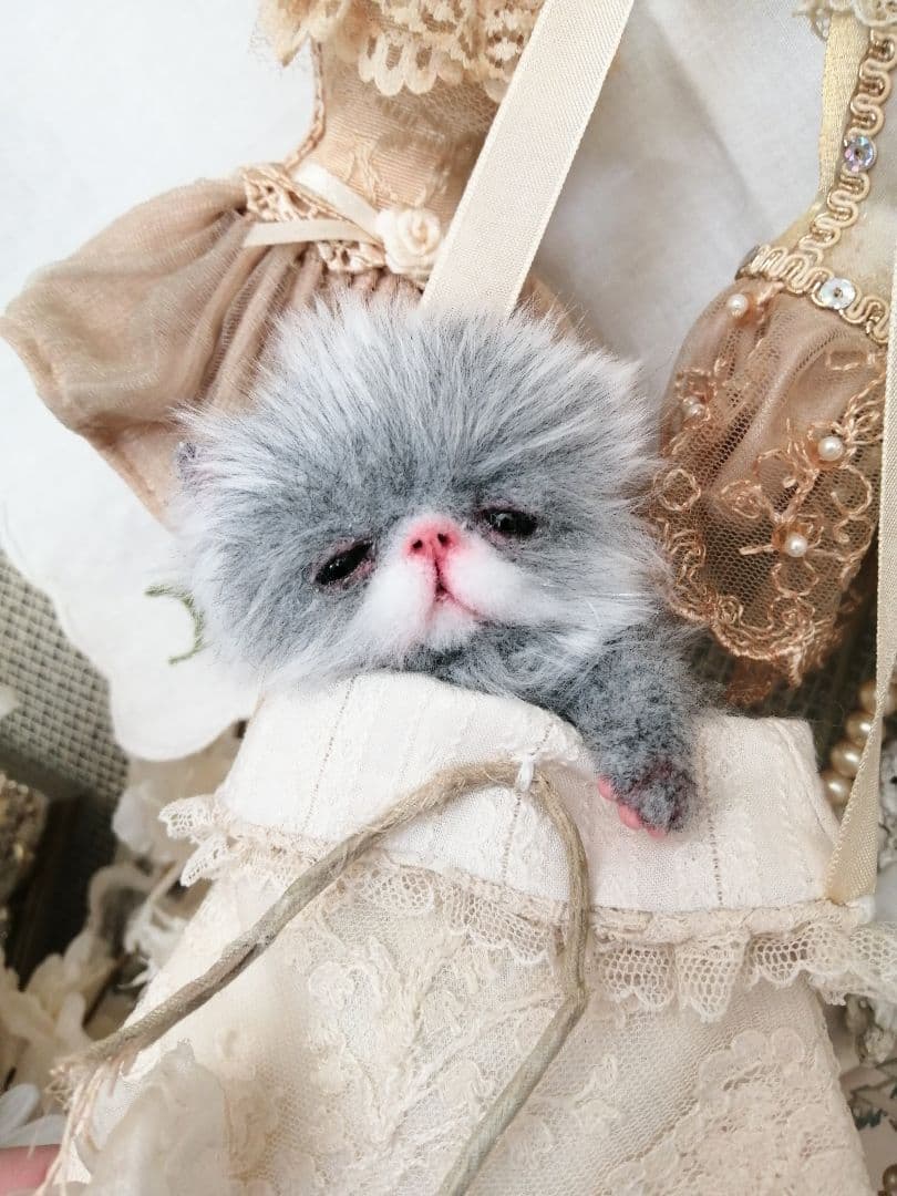 双子♡ミニミニ子猫ちゃん♡べべとミミ♡アートドール♡ぬいぐるみ♡