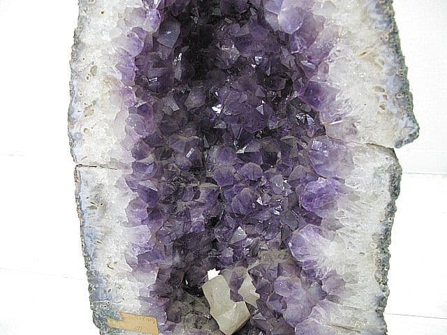 アメジストドーム　重量19kg高さ51cm 　紫水晶 風水 天然石 インテリア