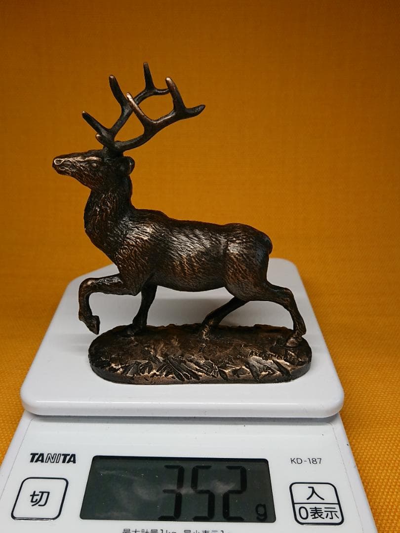 【美品】シカ　鹿　銅製　ヨーロッパ　置物　インテリア　工芸品　美術品　A2523