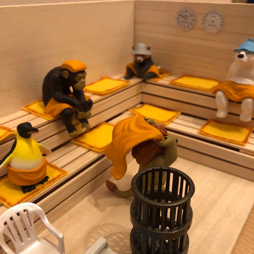 檜香る！ どうぶつサウナ サウナ室 ミニチュア ジオラマ ② - メルカリ