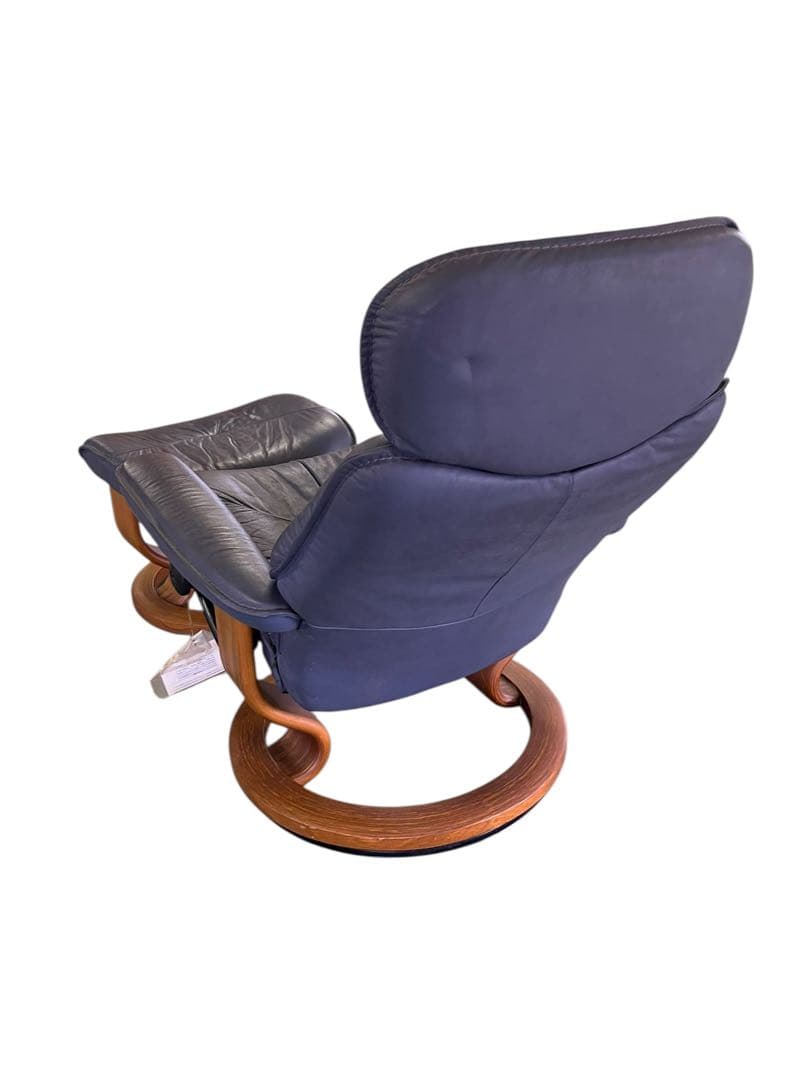 jy　エコーネスEKORNESリクライニングチェアとオットマン