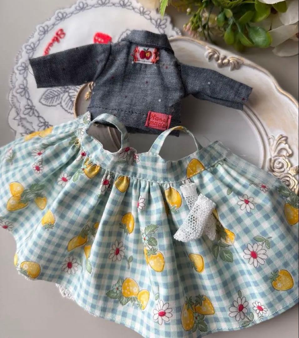 ブライスアウトフィット　ワンピース、デニムジャケット、靴下　３点セット