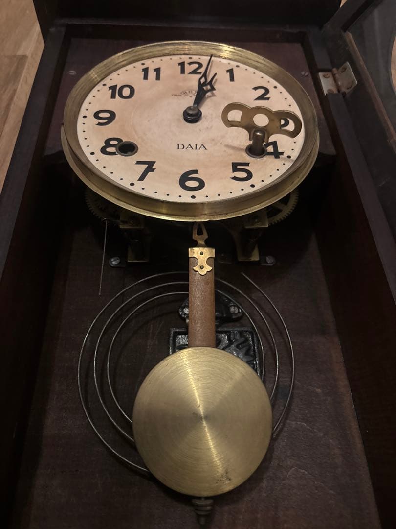 昭和レトロ DAIA 振り子時計 ゼンマイ式 木製古道具 アンティーク 掛け時計