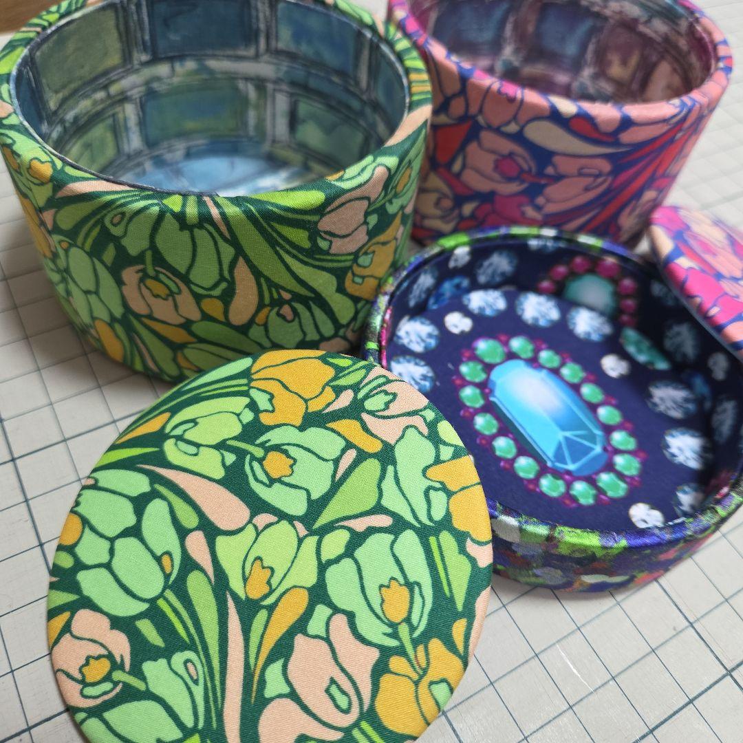 ルビーリバティ小物トレーオーダーページ4番目様