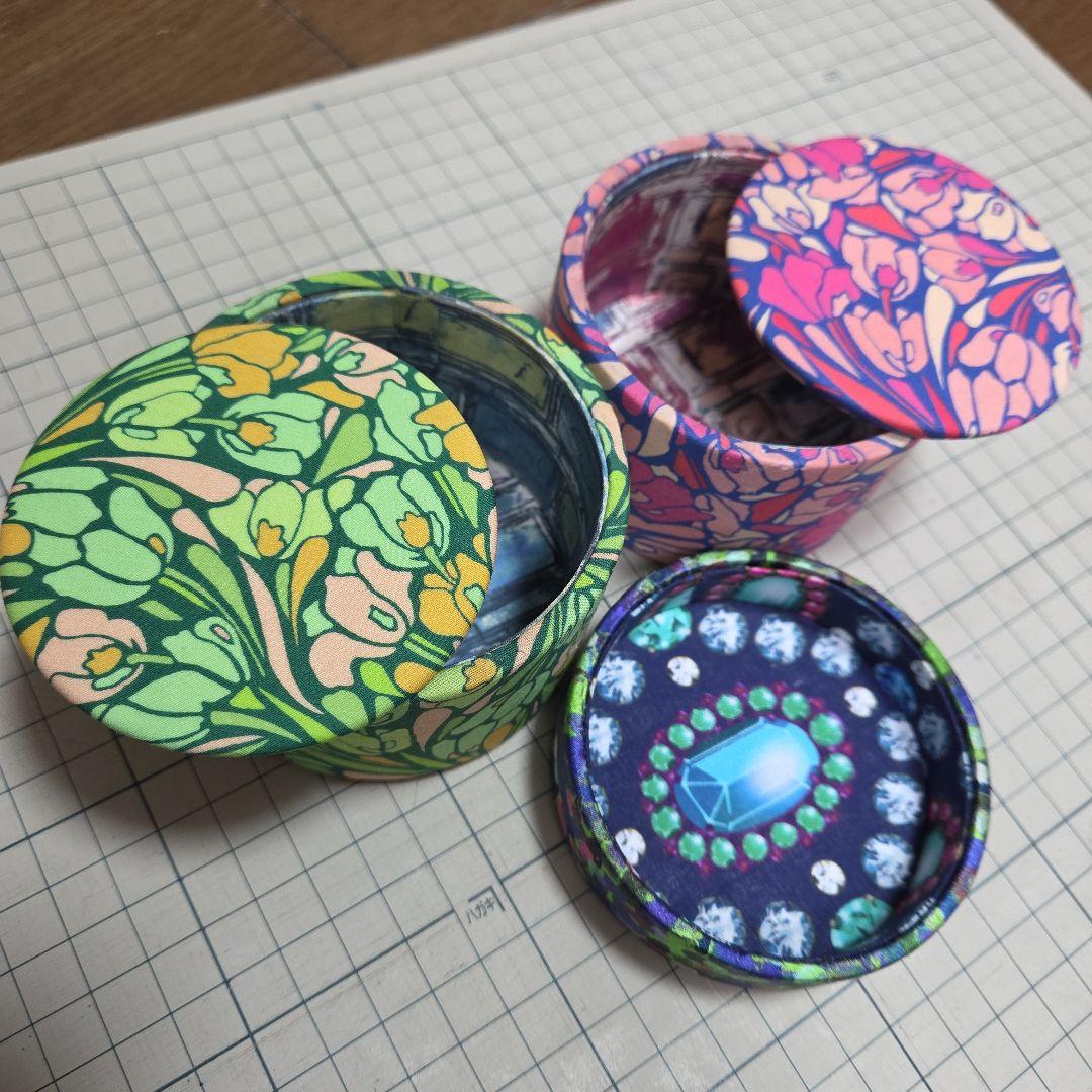 ルビーリバティ小物トレーオーダーページ4番目様