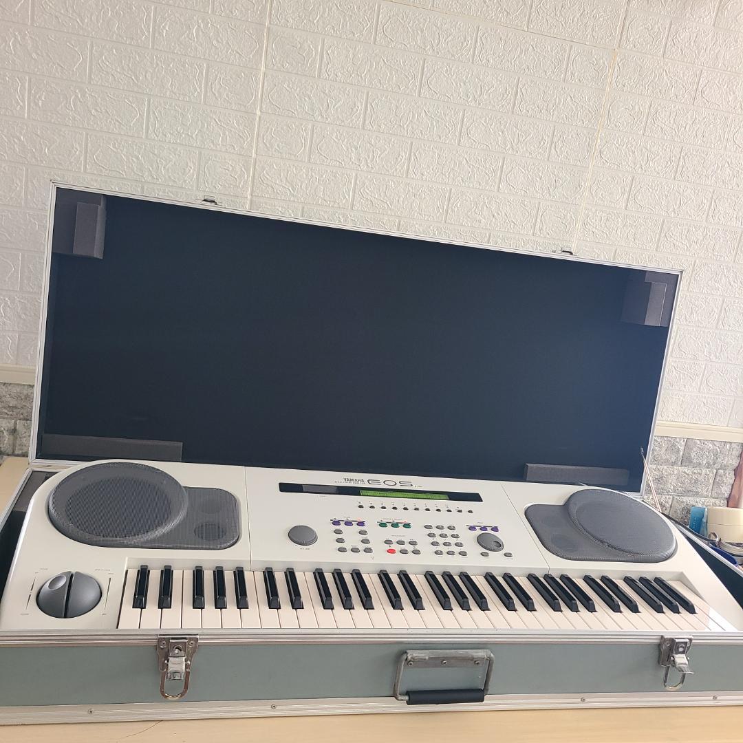 ヤマハ YAMAHA EOS B700 オールインワン シンセサイザー