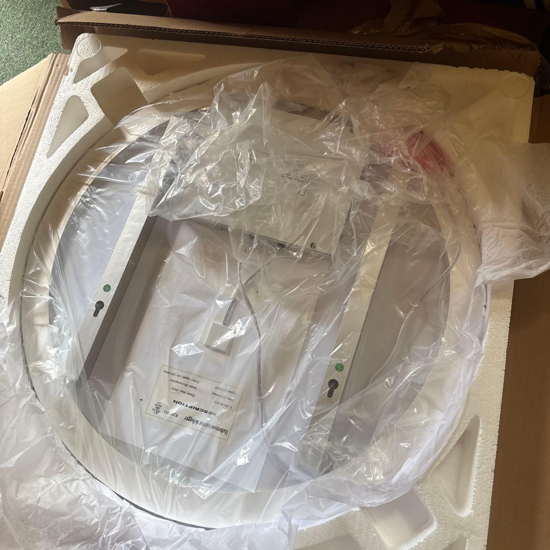 ミラタップ　超大型LEDミラー 壁掛け直径60㎝