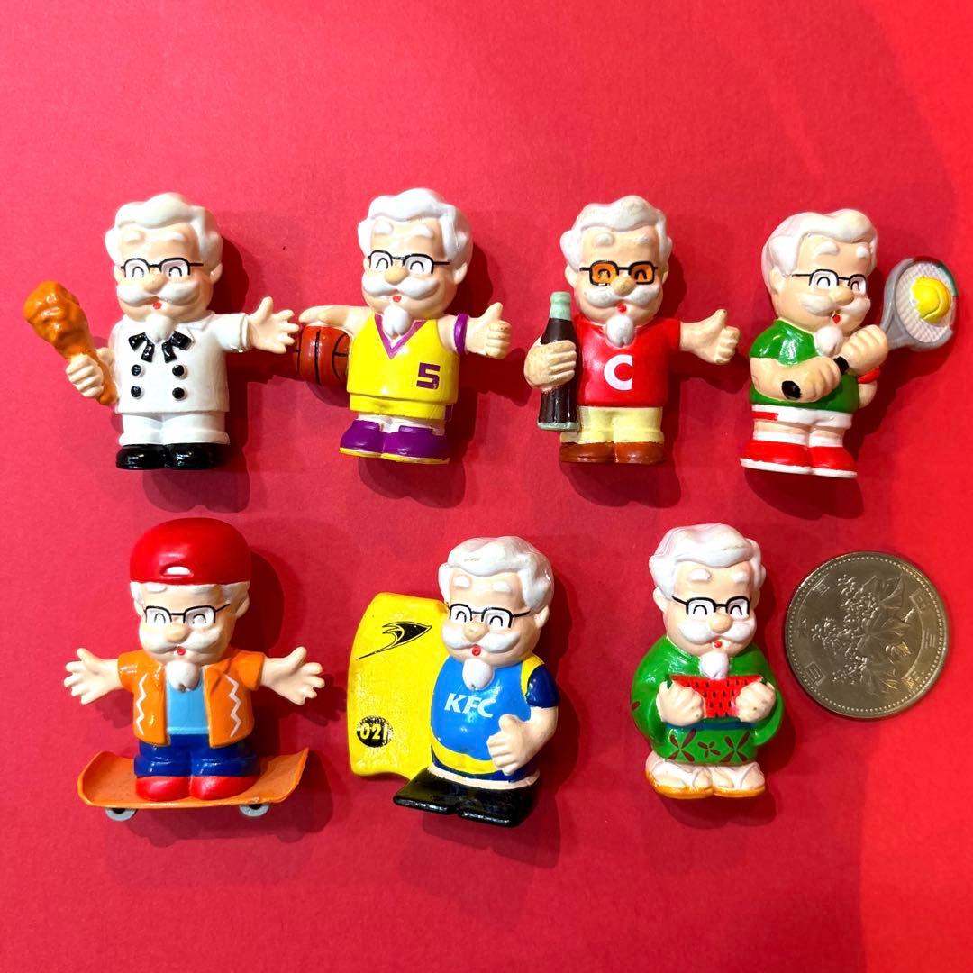 KFC カーネルサンダース フィギュア ミニ - メルカリ