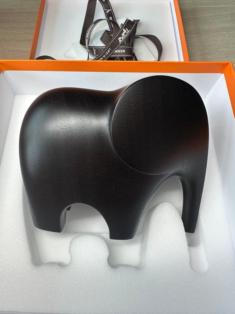 ペーパーウェイト 《ラオ》