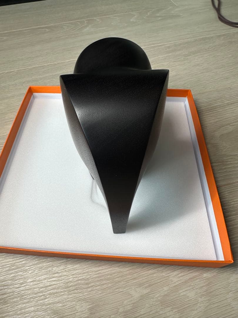 ペーパーウェイト 《ラオ》