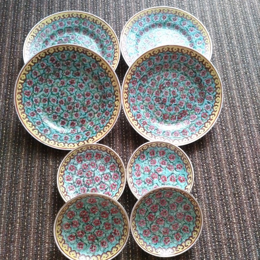 【美品】中国景徳鎮　乾隆年製　粉彩　花詰文様　銘々皿４　小皿４　計８枚