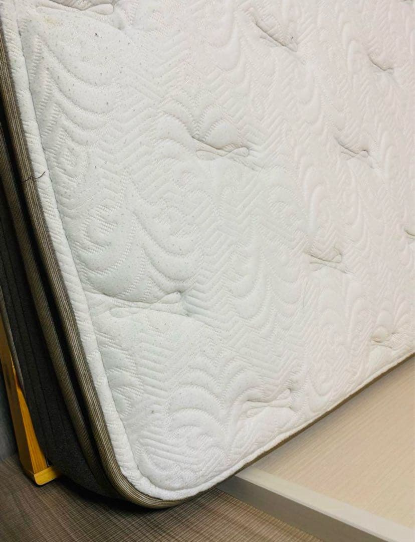 Regalia Insignia ダブルマットレス　REGALIAインシグニア