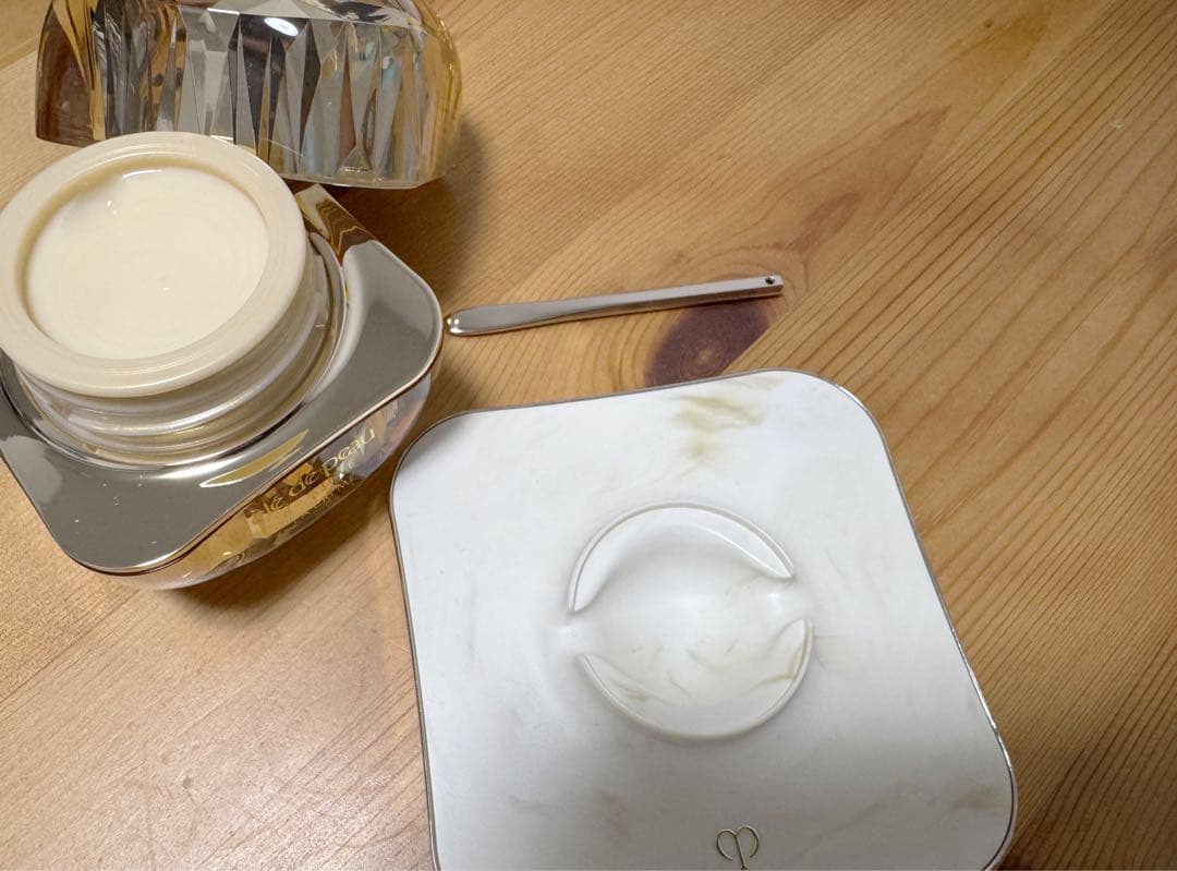 【おまけつき】クレ・ド・ポー ボーテ ラ・クレーム　30g