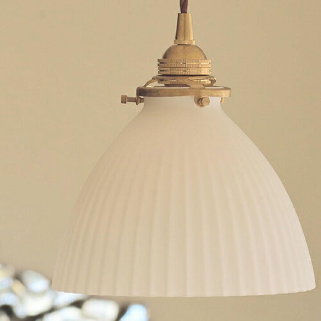 シェルshell　ペンダントライト　ミルクガラスL