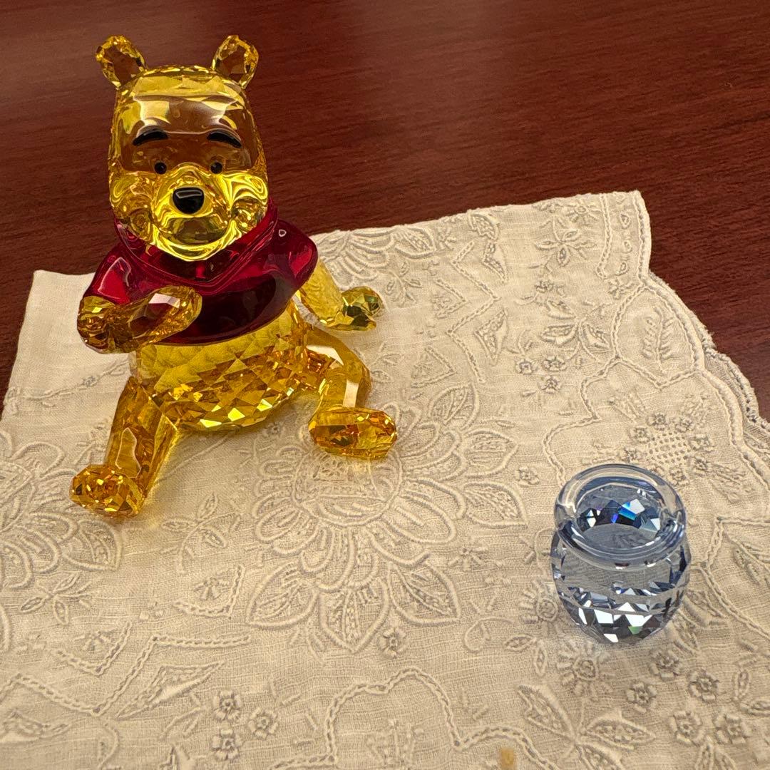 スワロフスキー くまのプーさん　置物