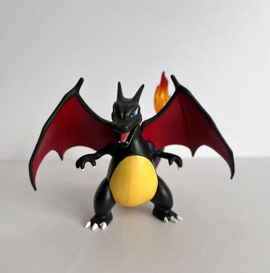 色違い リザードン フィギュア 黒 - メルカリ