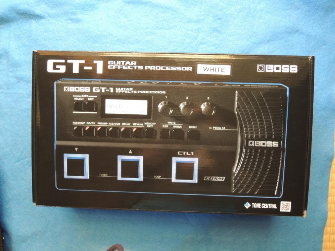 ♪新品同様♪GT-1-WH★新品バック、元箱・説明書、大容量おまけ電源付き