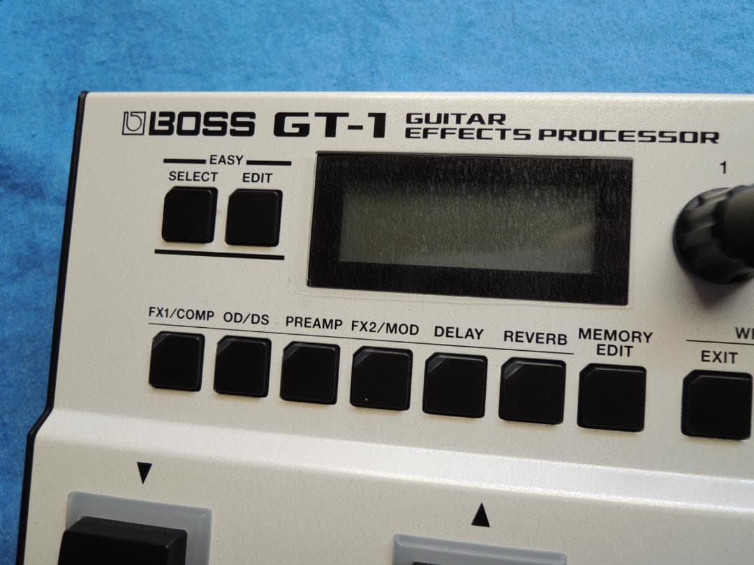 ♪新品同様♪GT-1-WH★新品バック、元箱・説明書、大容量おまけ電源付き