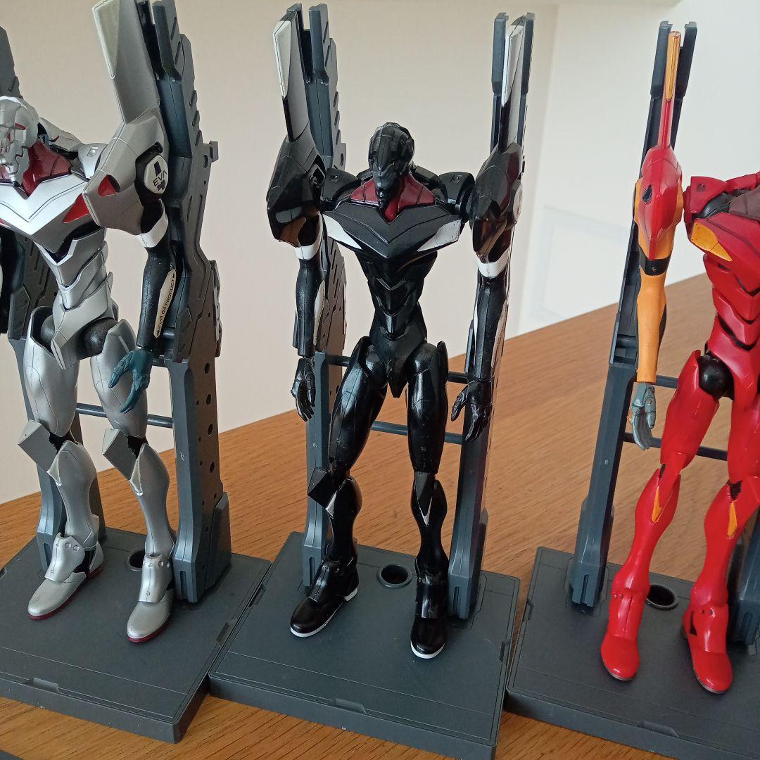 LMHGエヴァ 零号機 初号機 弐号機 参号機 4号機 プラモデル輸送台