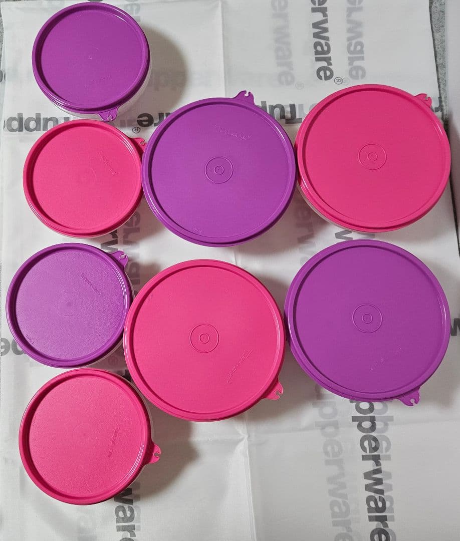 【新品】タッパーウェア ハンディーボール　大小 ８個セット