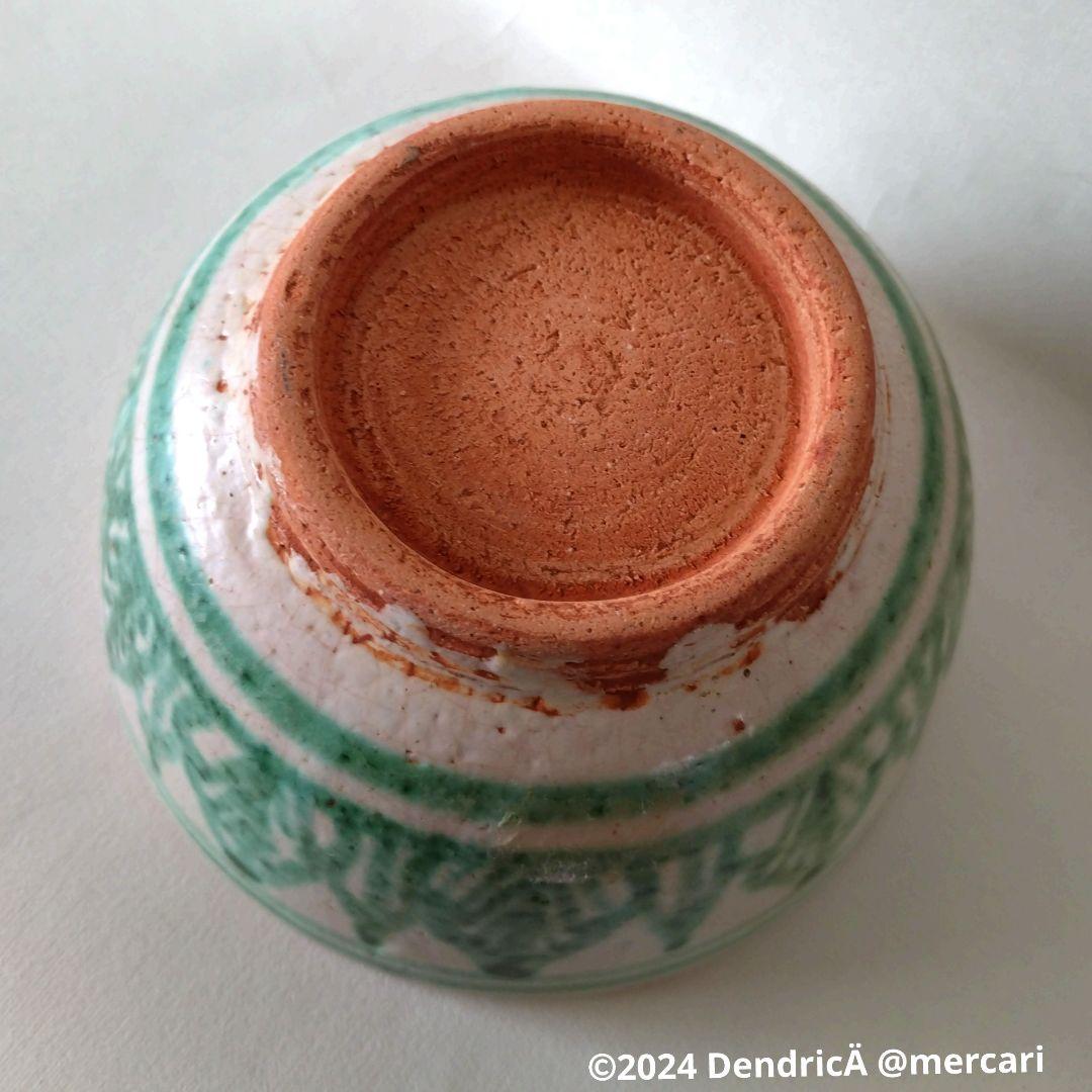 白釉緑彩碗①　ミャンマー　アジアアンティーク　小花彩　茶碗