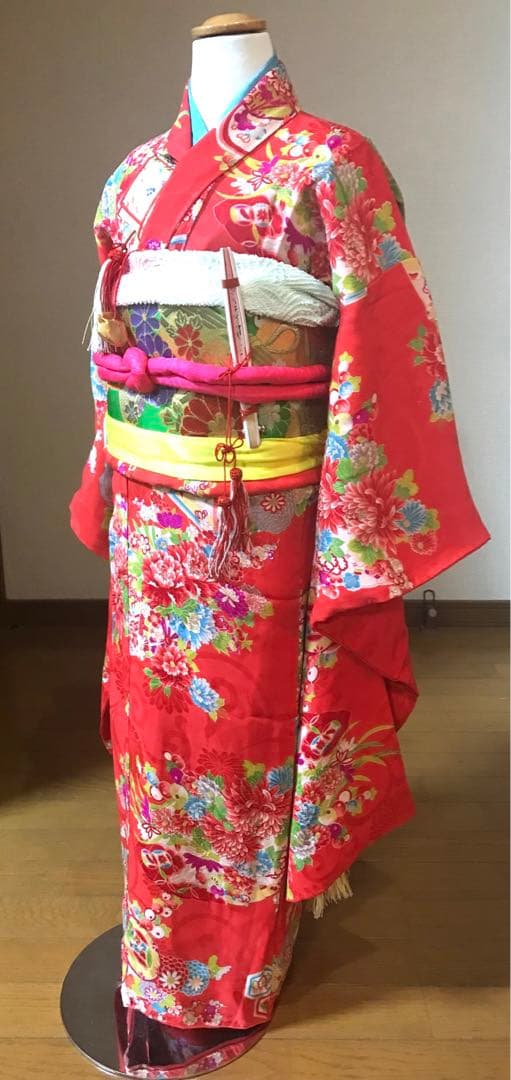 七五三女の子着物セット　アンティーク　正絹　5歳 小さめ7歳　珊瑚色❤️