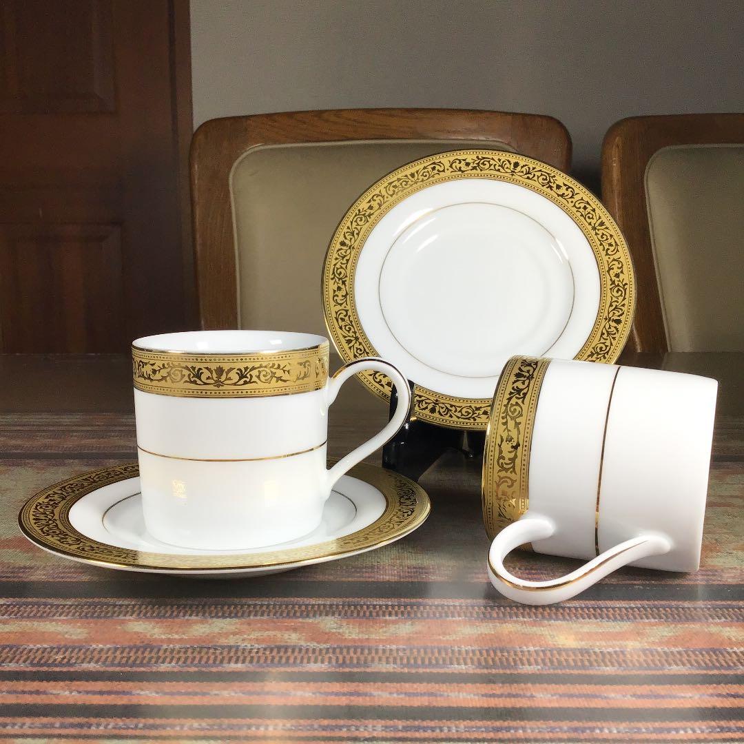 ASHFORD 『VICTORIAN GOLD』 カップ&ソーサー ペア - メルカリ