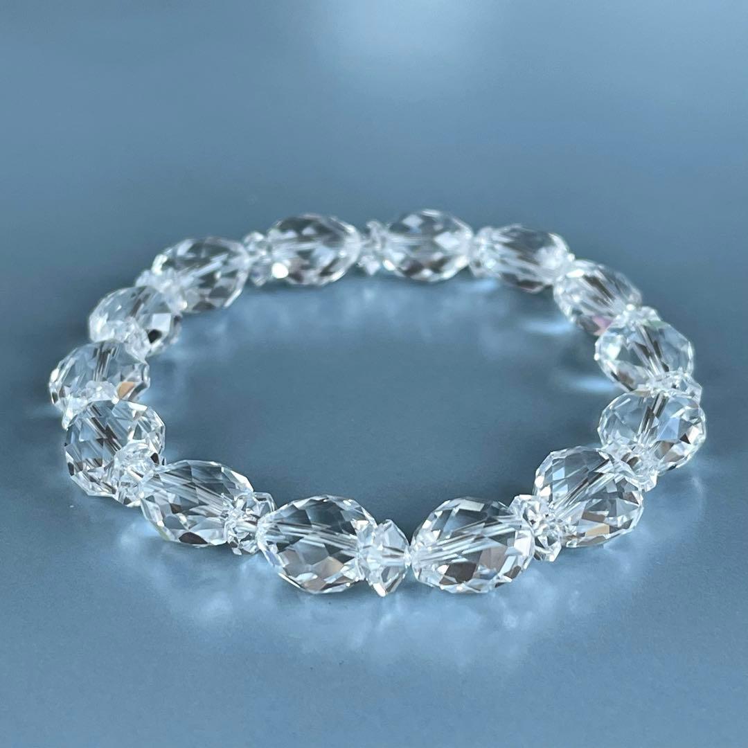極上ハンドカット✨ハートシェイプ天然本水晶ブレス