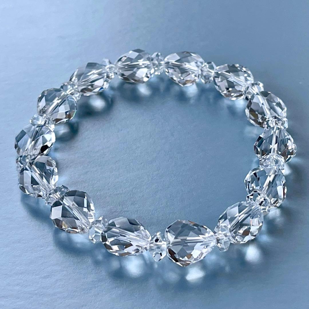 極上ハンドカット✨ハートシェイプ天然本水晶ブレス