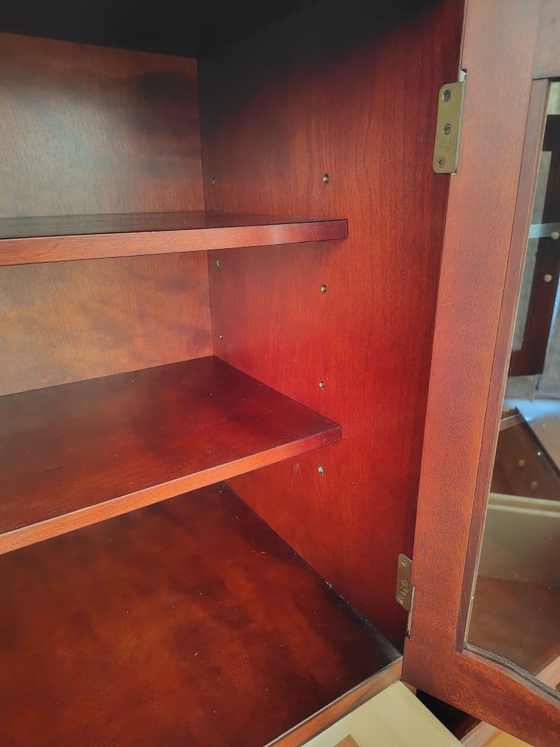 【みゆ】アンティーク ヴィンテージ サイドボード