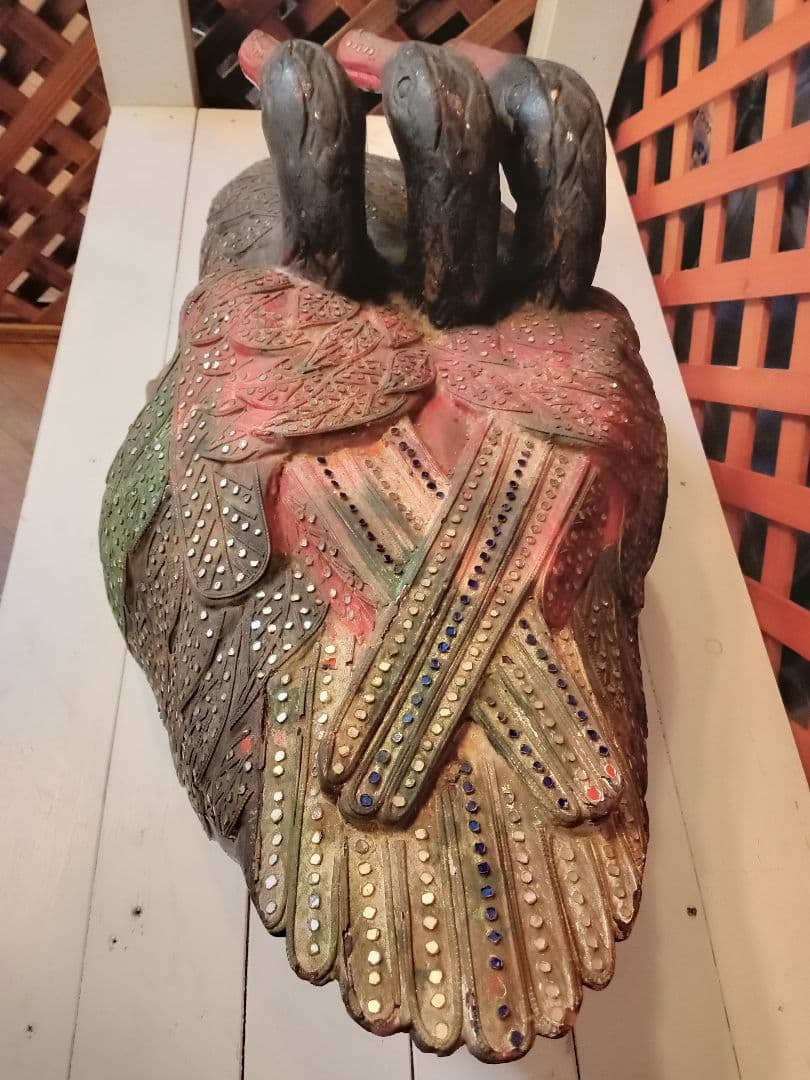 木彫りの三つ頭鴨　三ツ頭鳥　アジアンアート　民芸品　共命鳥　キメラ　14040