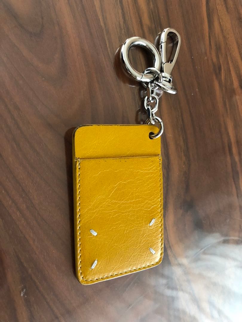 メゾンマルジェラ　キーホルダー　キーリング