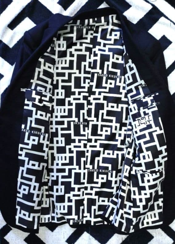 布袋寅泰 グッズ　スーツ