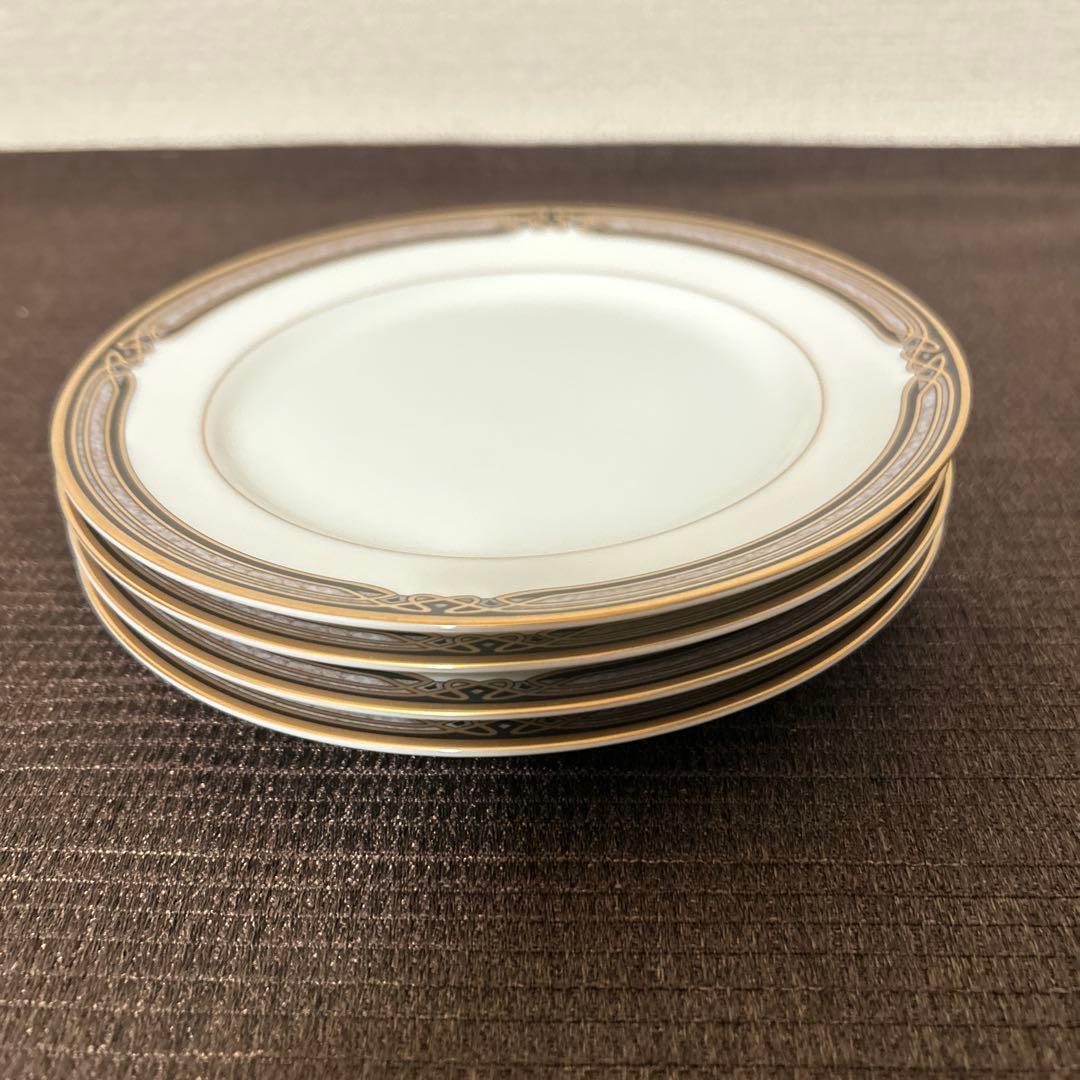 ウェッジウッド　エンバシーコレクション　デザートプレート　16.5cm