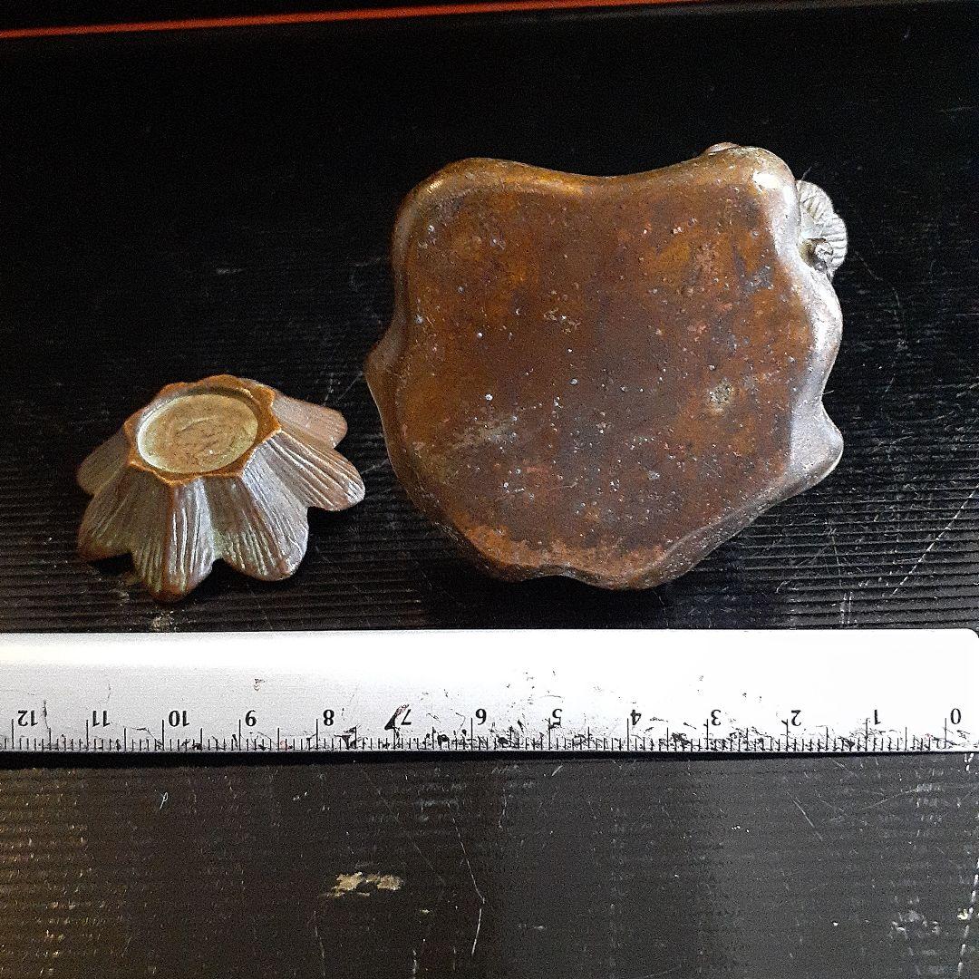 古銅蛙と蓮の花の線香立て