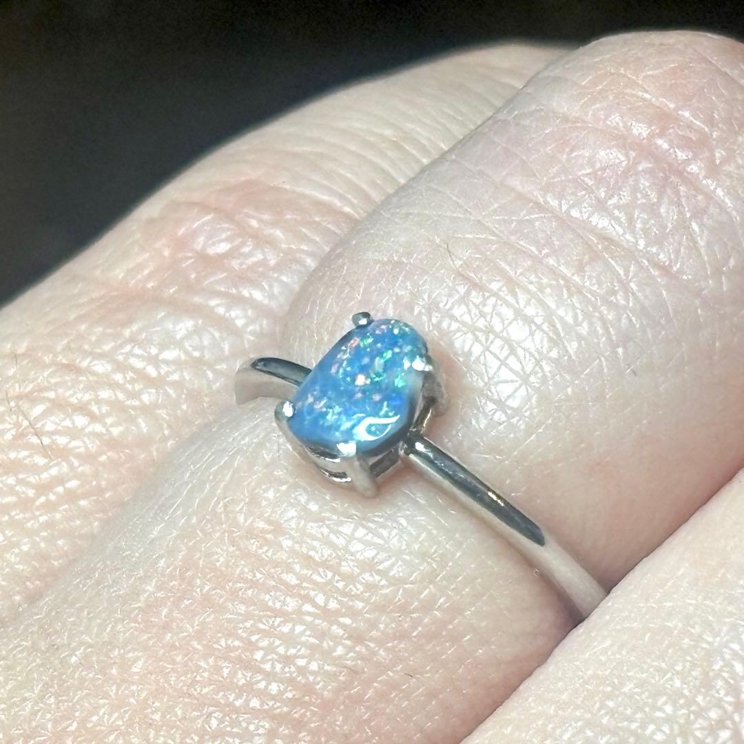 0.24ct ブラックオパール ピンファイヤーパターン シルバーリング 調節可能