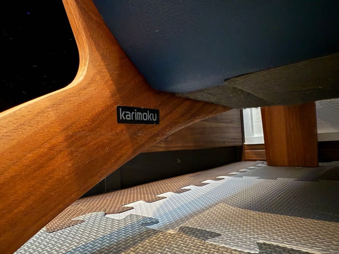 カリモク 3人掛けソファ ZU4953 R570