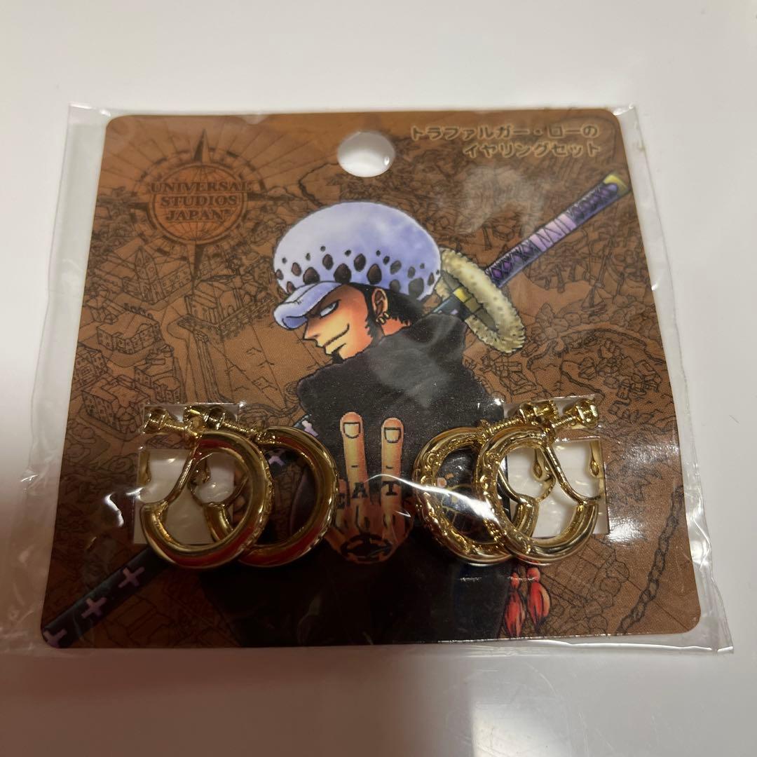 ワンピース トラファルガー・ロー イヤリングセット ユニバ USJ - メルカリ