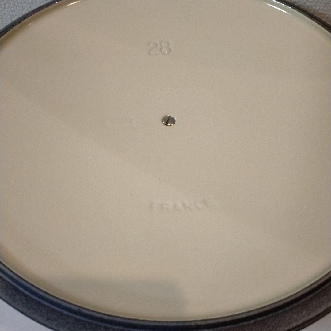 ル・クルーゼ シグニチャーマルミット28cm レリーフ アーティチョーク