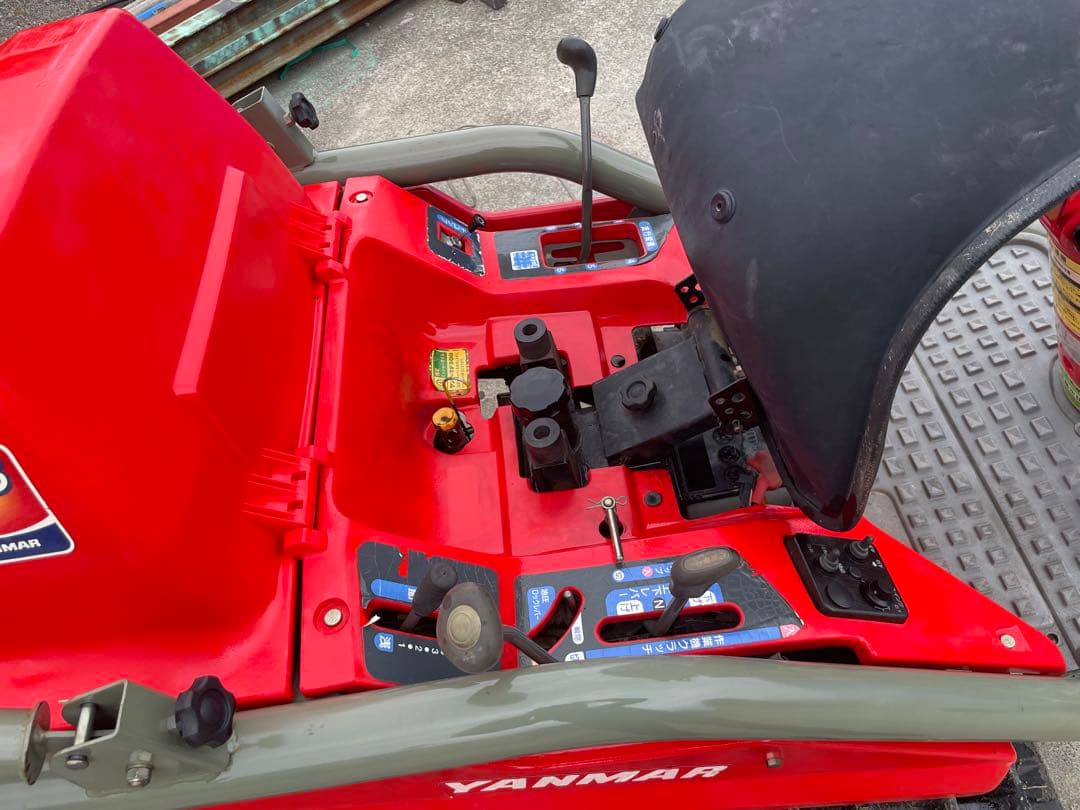 ヤンマー農機　ヤンマーアグリカ　AC-10クローラ